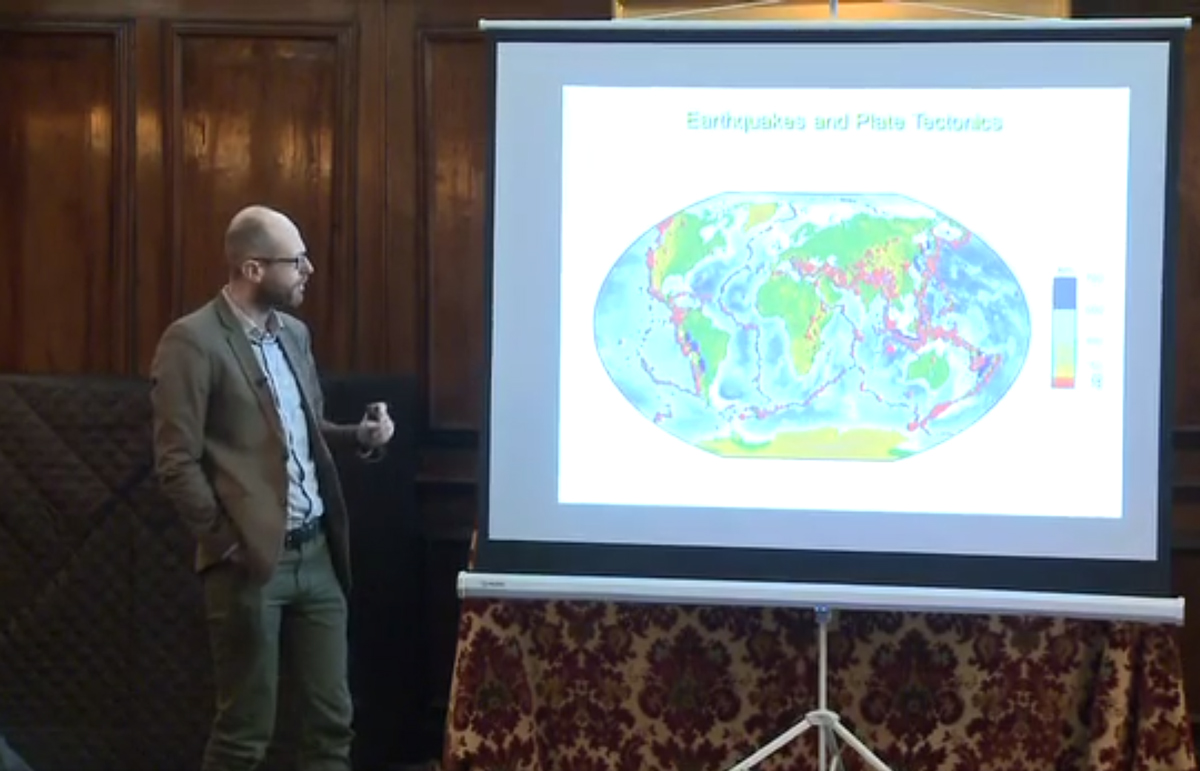 Oxford'dan T�rkiye a��klamas�: Bildi�imiz en b�y�k karasal depremlerden biri