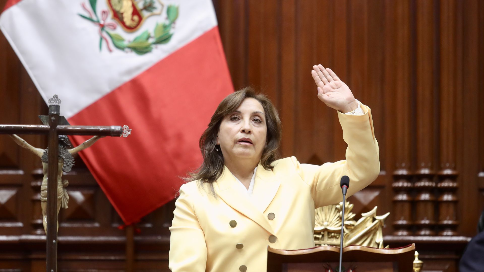 T�rkiye'nin yeni Lima B�y�kel�isi Kaleli, Peru Cumhurba�kan� Boluarte'ye g�ven mektubunu sundu
