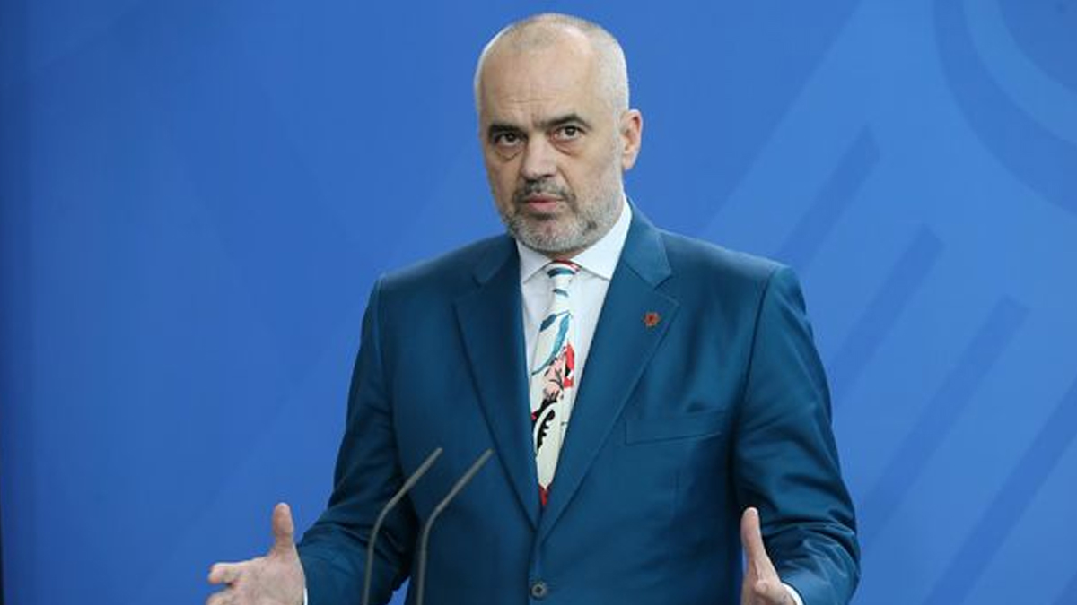 Edi Rama'dan 'T�rkiye Tek Y�rek' yard�m kampanyas�na destek