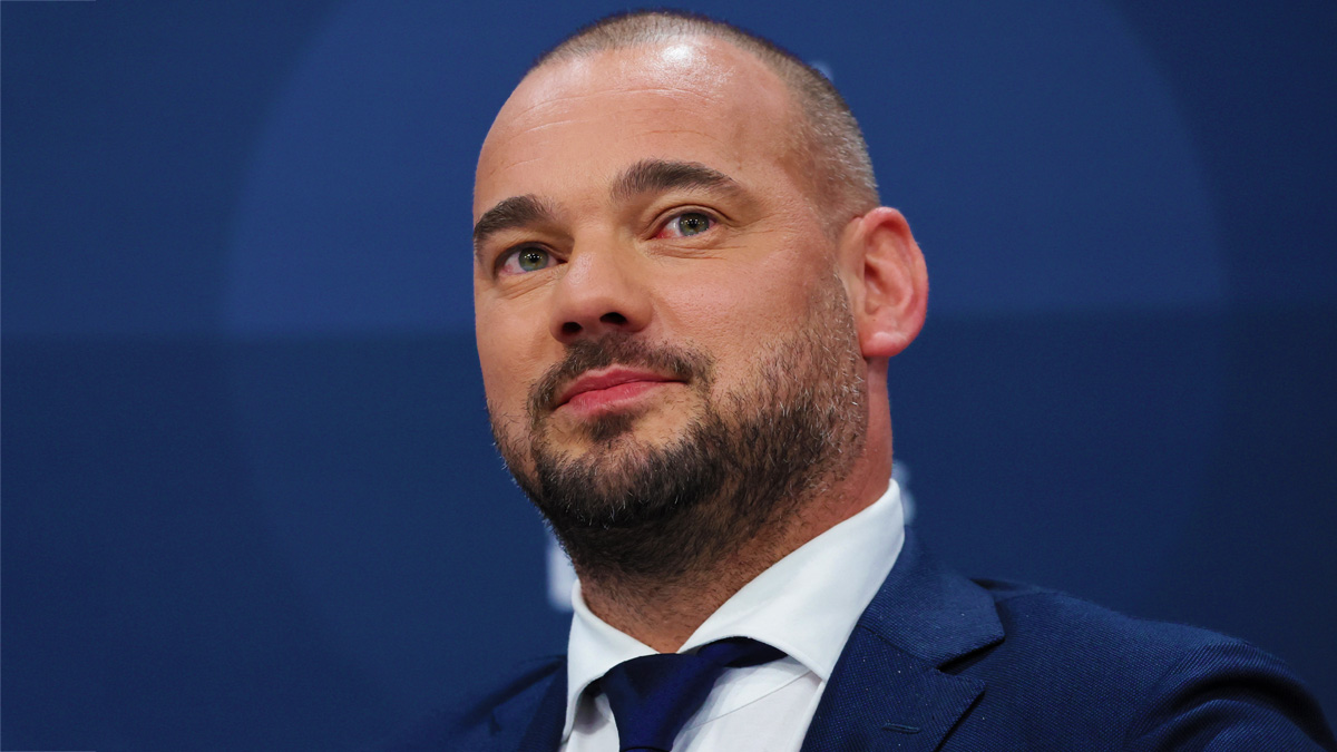 Sneijder'den deprem seferberli�i!