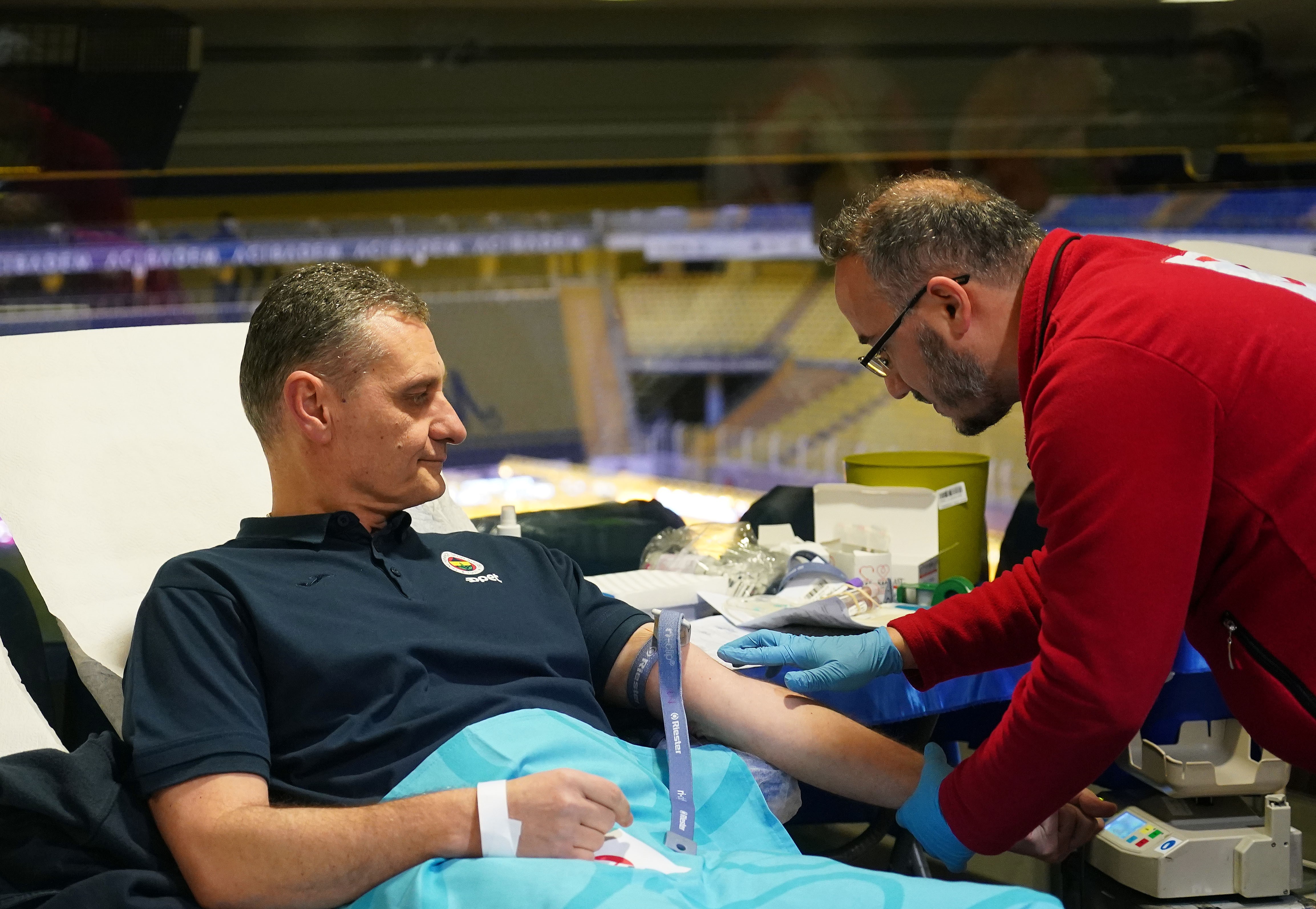 Fenerbah�e'nin kan ba���� kampanyas� sona erdi
