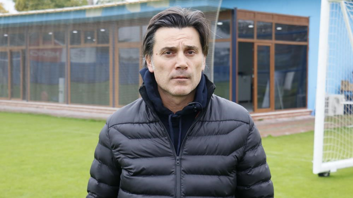 Adana Demirspor Teknik Direkt�r� Montella'dan yard�m �a�r�s�