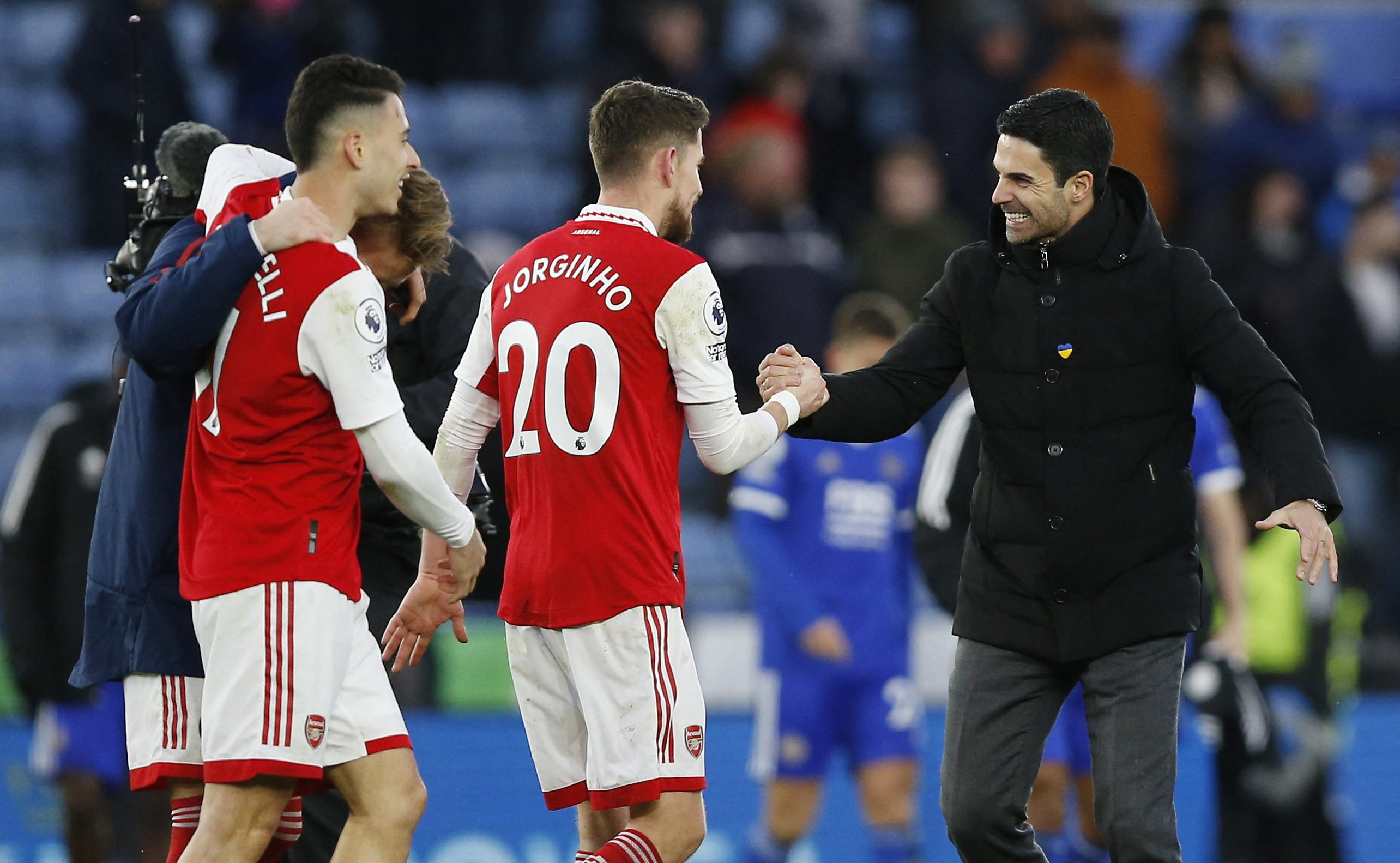 Arsenal, Leicester City'i tek golle ge�ti