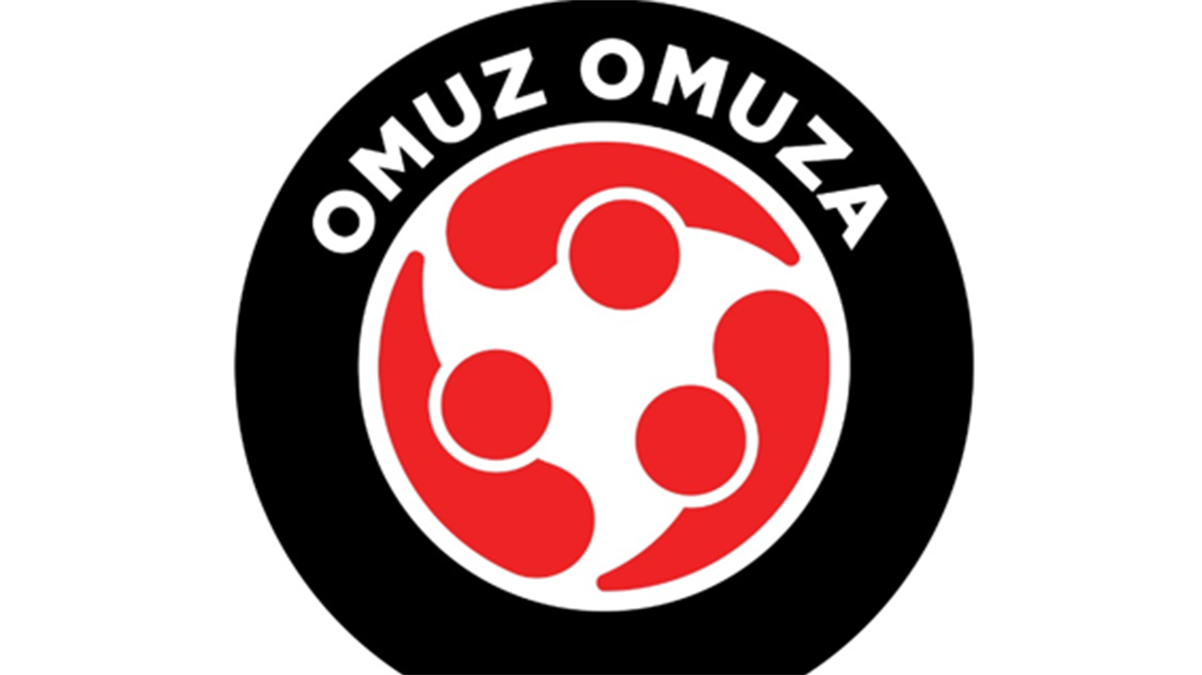 Futbol camias� depremzedeler i�in 'Omuz Omuza'