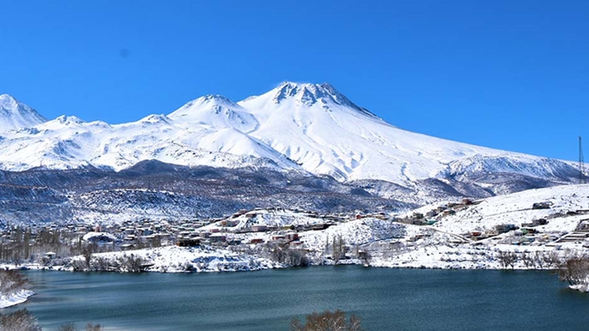 Hasan Da��'nda volkanik hareketlilik iddias�! Aksaray Valili�i duyurdu