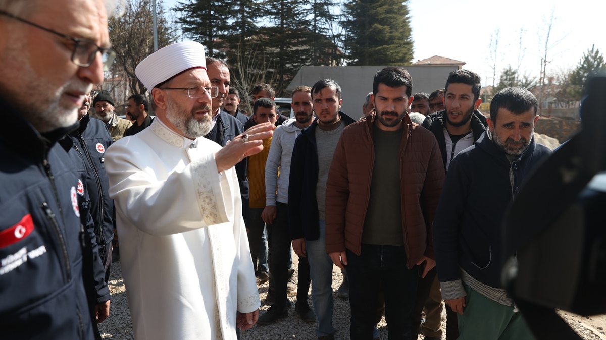 Ali Erba, Malatya DB koordinasyon ve Lojistik Merkezini ziyaret etti
