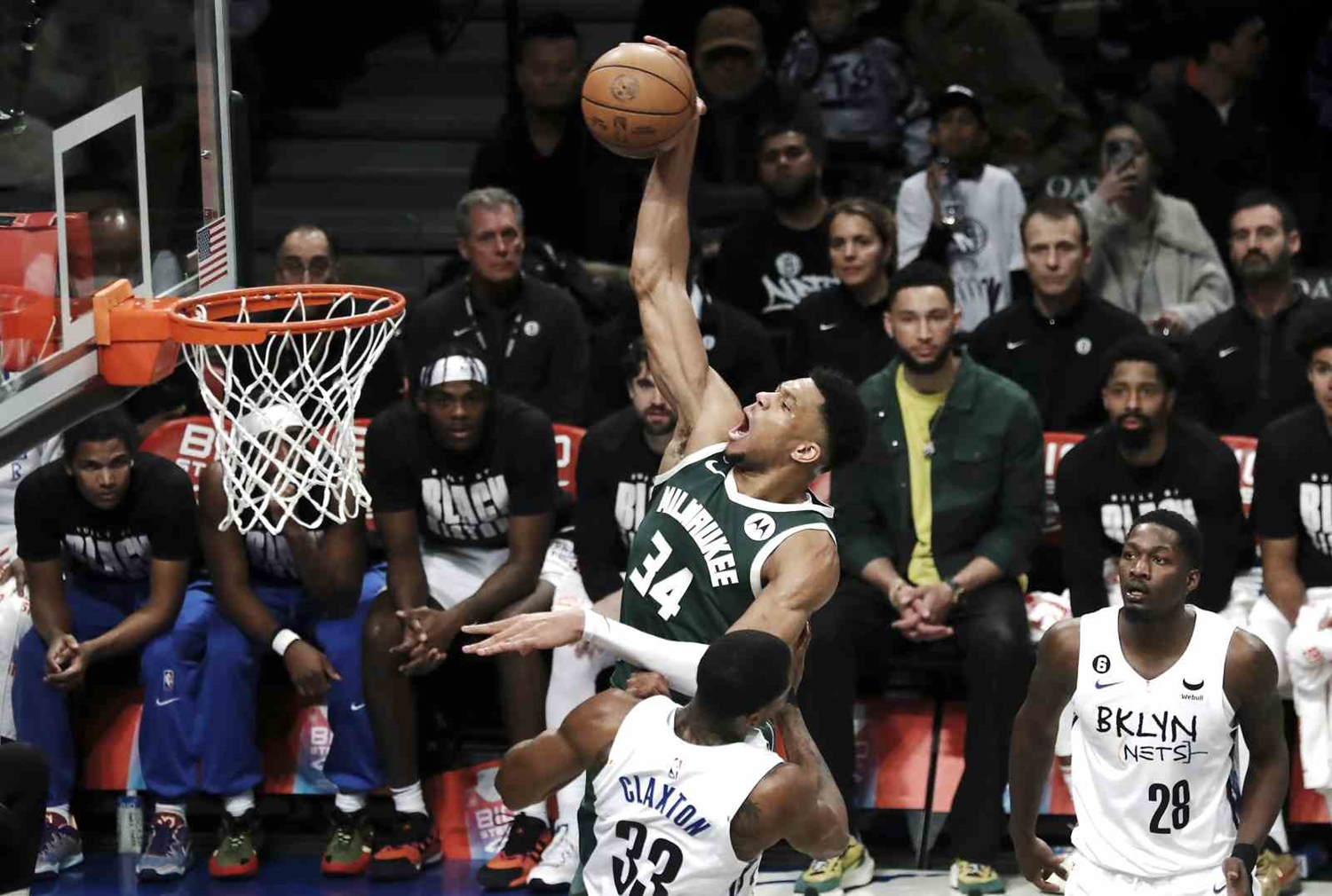 Milwaukee Bucks durdurulam�yor! �st �ste 15. galibiyet
