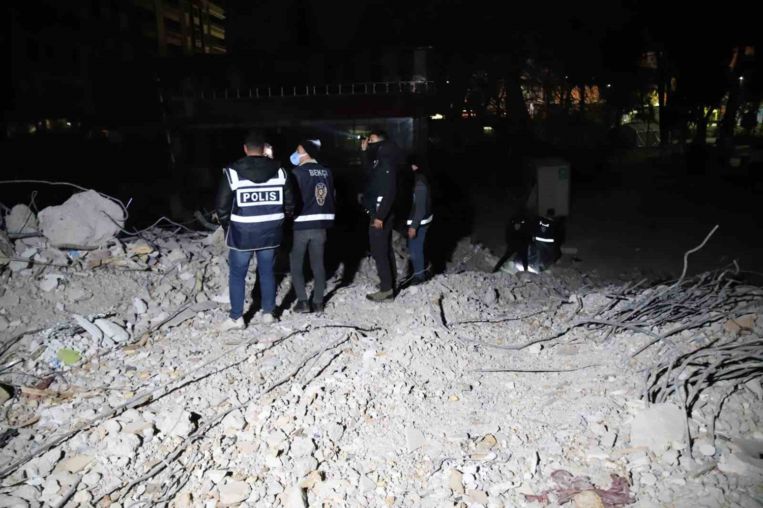 24 g�n sonra enkazdan '���l�k geldi' ihbar�! Polis harekete ge�ti