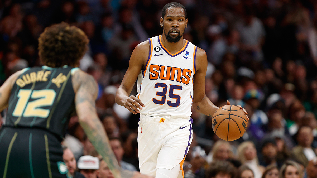 Kevin Durant'in Phoenix Suns kariyeri galibiyetle balad