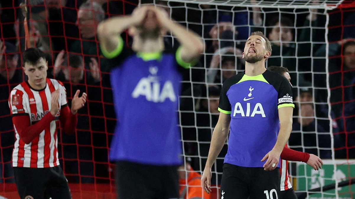 Tottenham'dan FA Cup'a erken veda