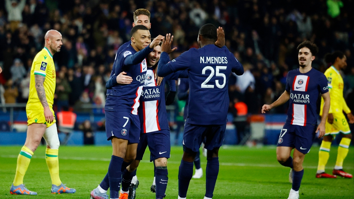 Kylian Mbappe'nin tarihe getii mata PSG, Nantes'i farkl yendi