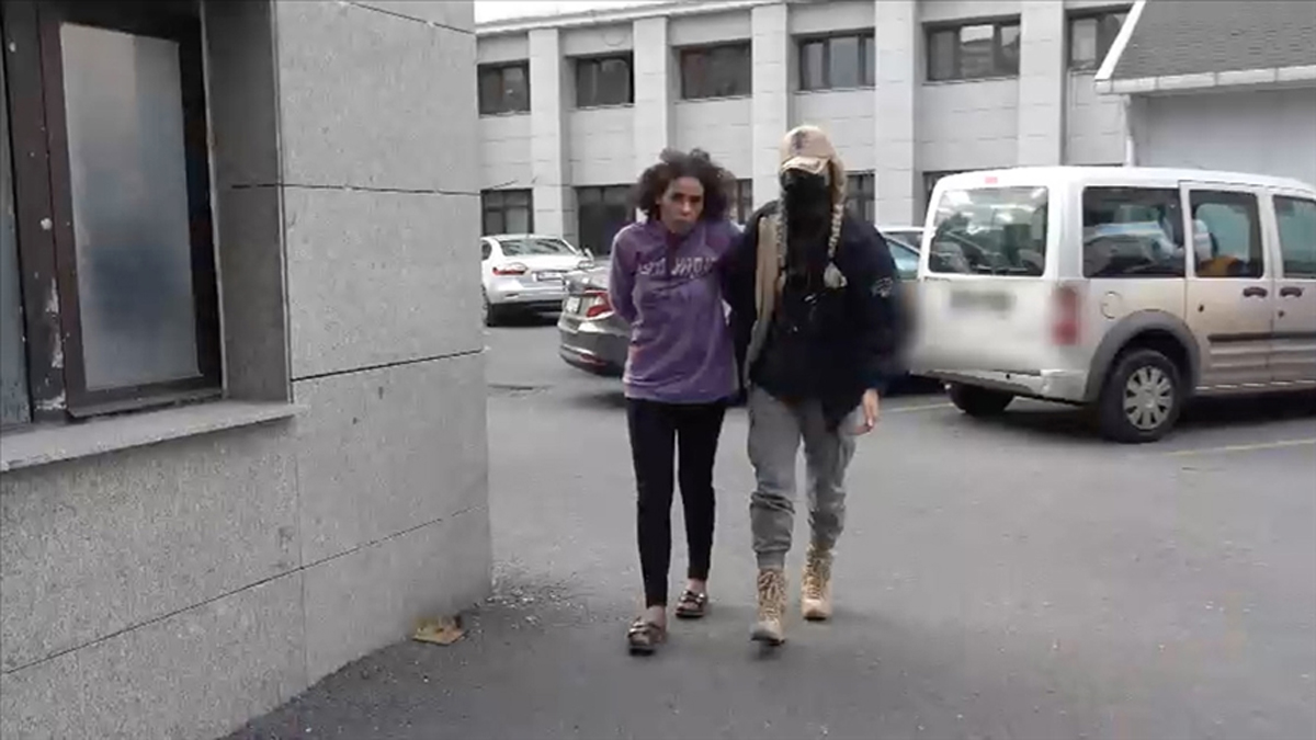 Beyo�lu'ndaki bombal� ter�r sald�r�s�na ili�kin san�klar�n hakim kar��s�na ��kaca�� tarih belli oldu