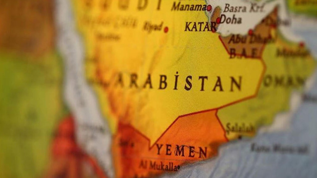 Yemen'de tekne facias: 7 l