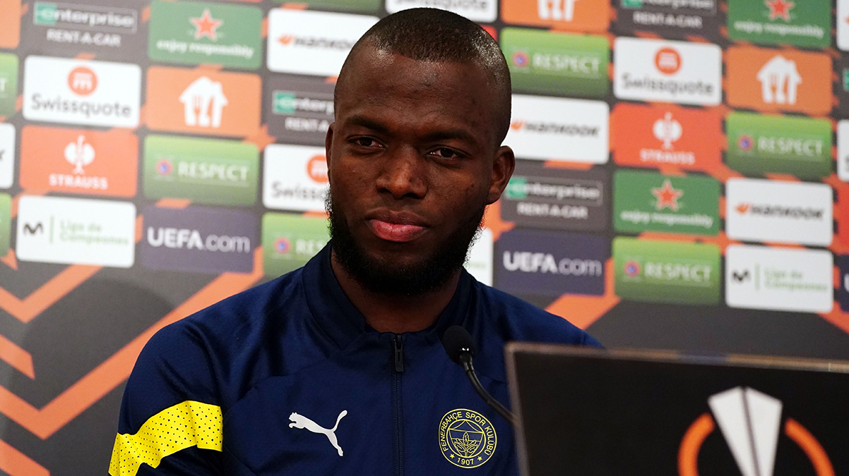 Enner Valencia'dan yeni s�zle�me a��klamas�