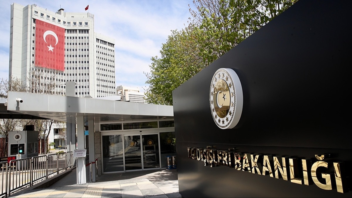 Trkiye'den AP binasndaki irkin etkinlie knama