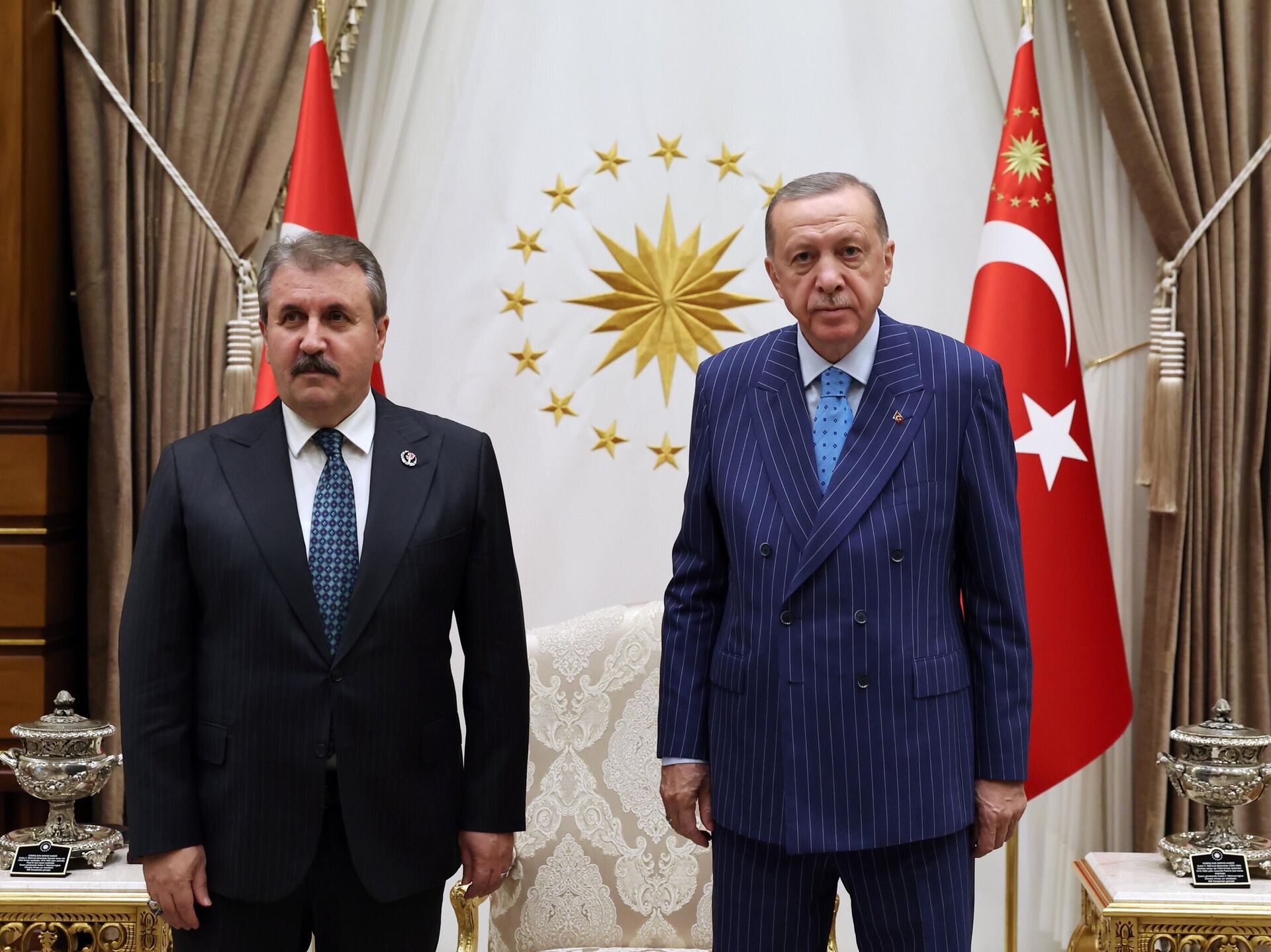 K�lliye'de bir �nemli g�r��me daha