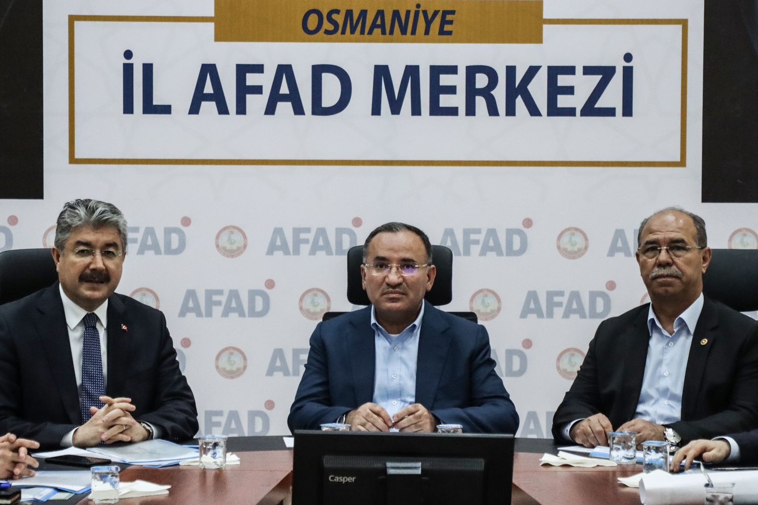 Bakan Bozda�'dan Osmaniye ziyareti