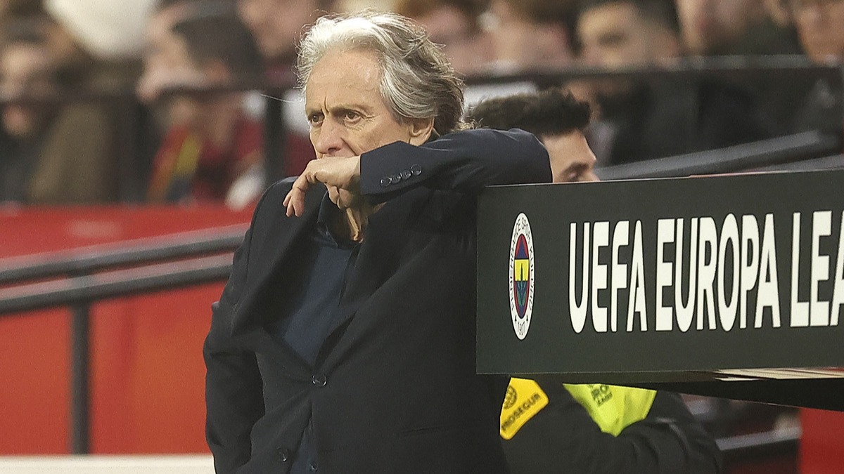 Jorge Jesus'tan ayrlk sinyali! ''Almakta glk ekiyorum...''