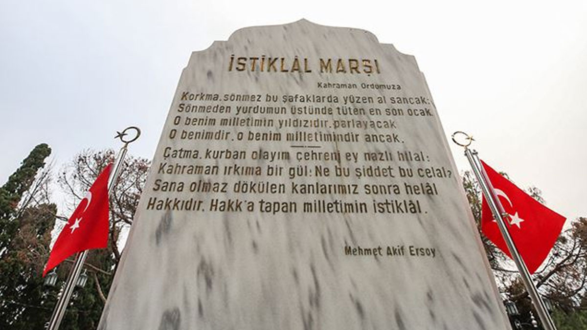 Bak�'de Mehmet Akif Ersoy'u anma program� d�zenlendi