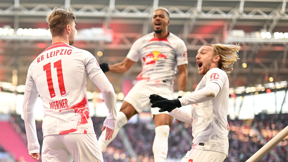 Leipzig evinde 3 puan 3 golle ald