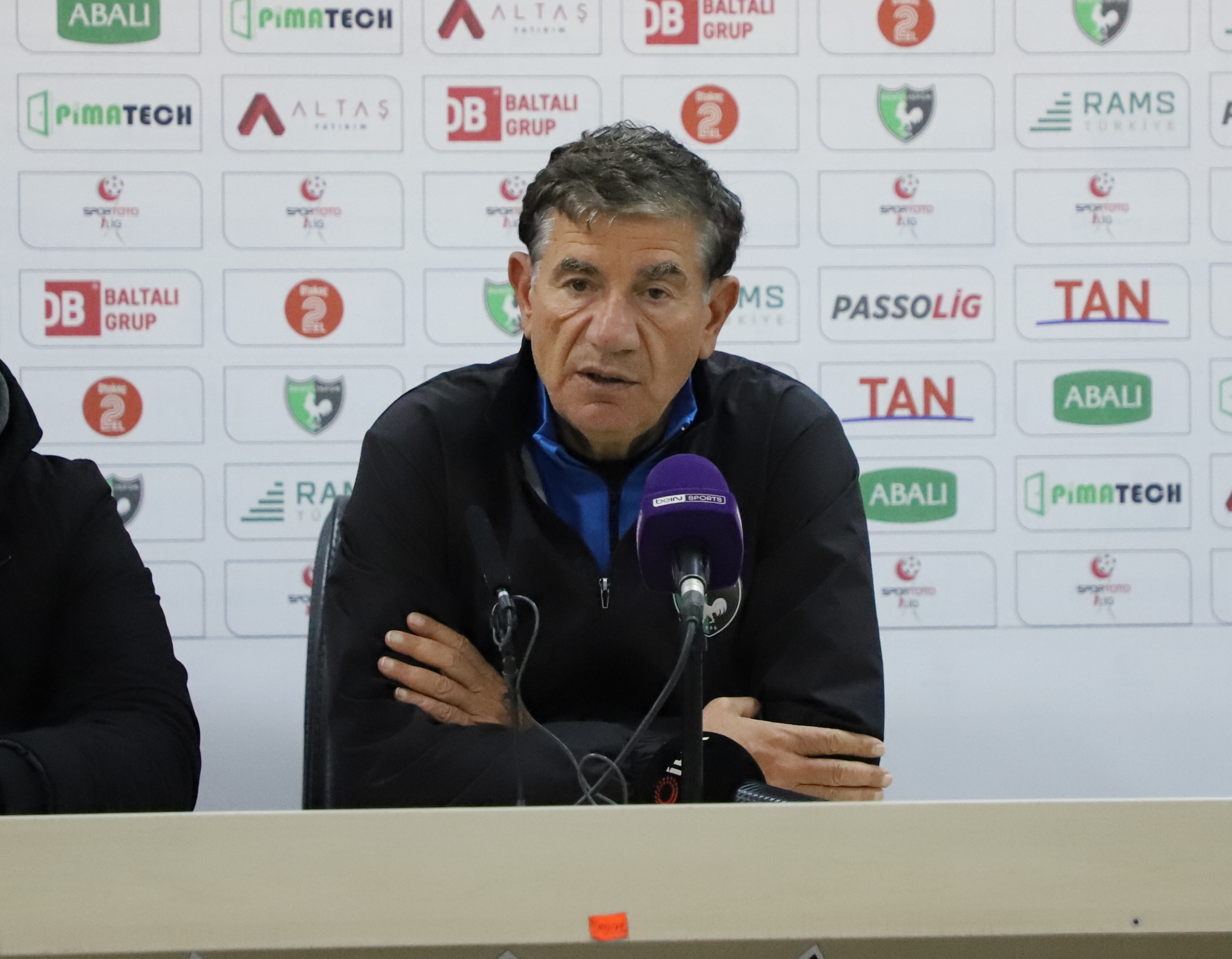 Giray Bulak: Elimizdeki dar kadroyla haftada 3 ma�� ��kartamad�k