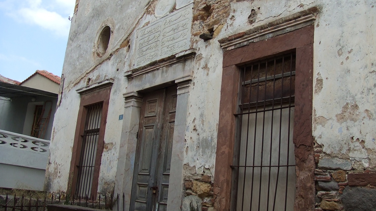 Yunanistan tarihi camileri kapal tutarak dini yaplarda mtekabiliyet esasn ihlal ediyor