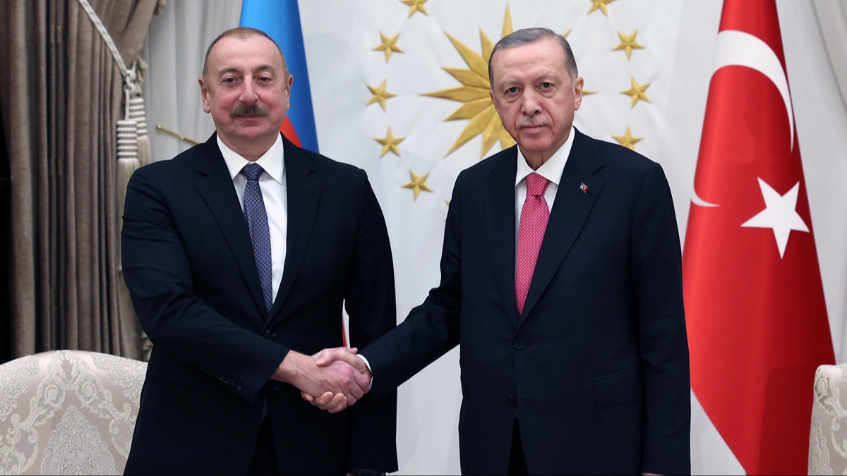 Cumhurbakan Erdoan, Azerbaycan Cumhurbakan Aliyev ile bir araya geldi 