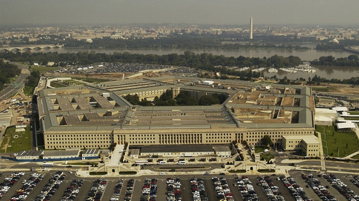 Pentagon'da ok olay! ABD askeri l bulundu