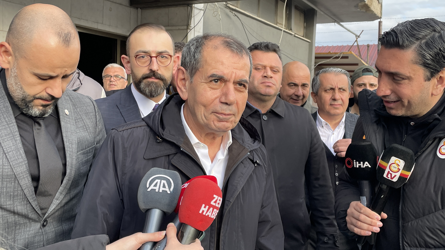 Dursun �zbek'ten Lale Orta'ya tepki! 'Hayretler i�inde kald�m'
