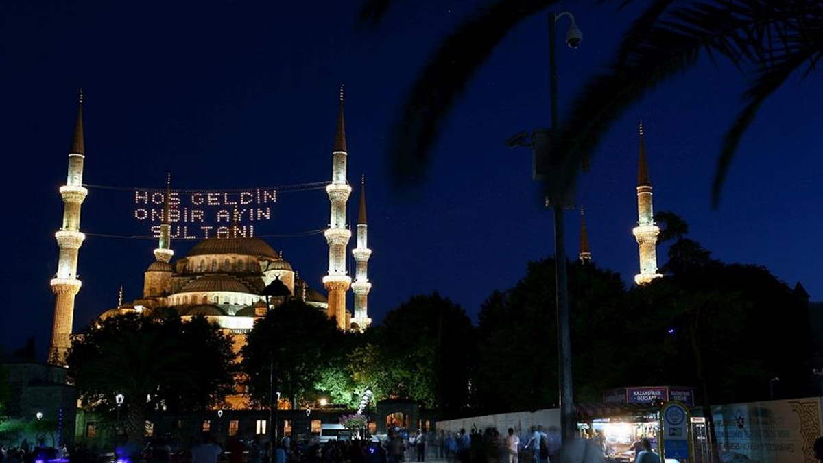 Ramazan ay 13 Arap lkesinde perembe gn balayacak