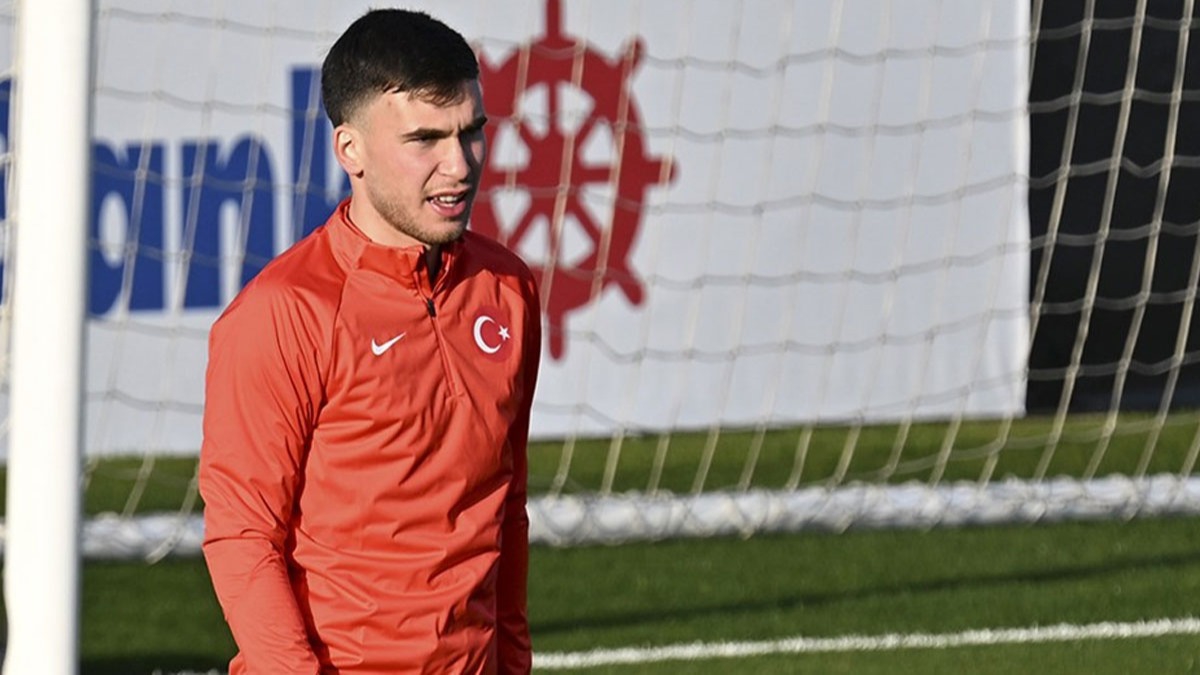 Milli futbolcu Mehmet Can Aydn: Gurur duyuyorum
