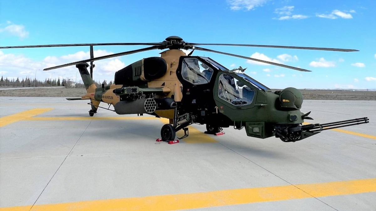 58'inci T-129 ATAK helikopteri Kara Kuvvetleri Komutanlna teslim edildi