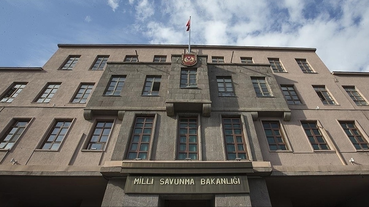 Resmi Gazete'de yaymland! TSK'ya 105 uzman yardmcs alnacak