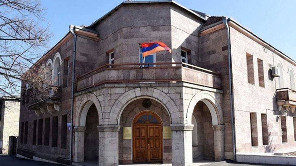 Azerbaycan, Ermeni temsilcileri Bak'ye davet etti