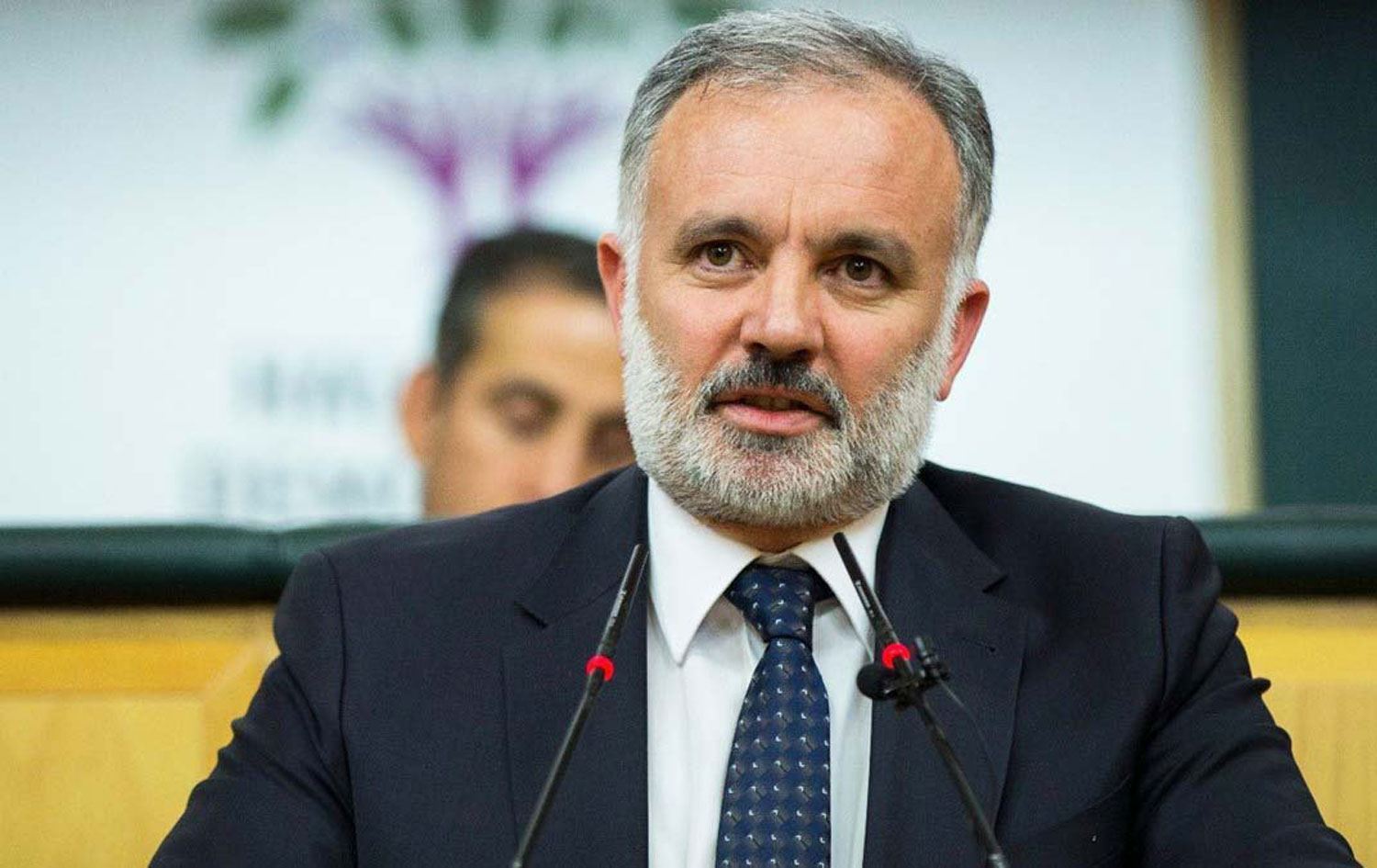 Ayhan Bilgen: HDP'liler cebini dolduruyor