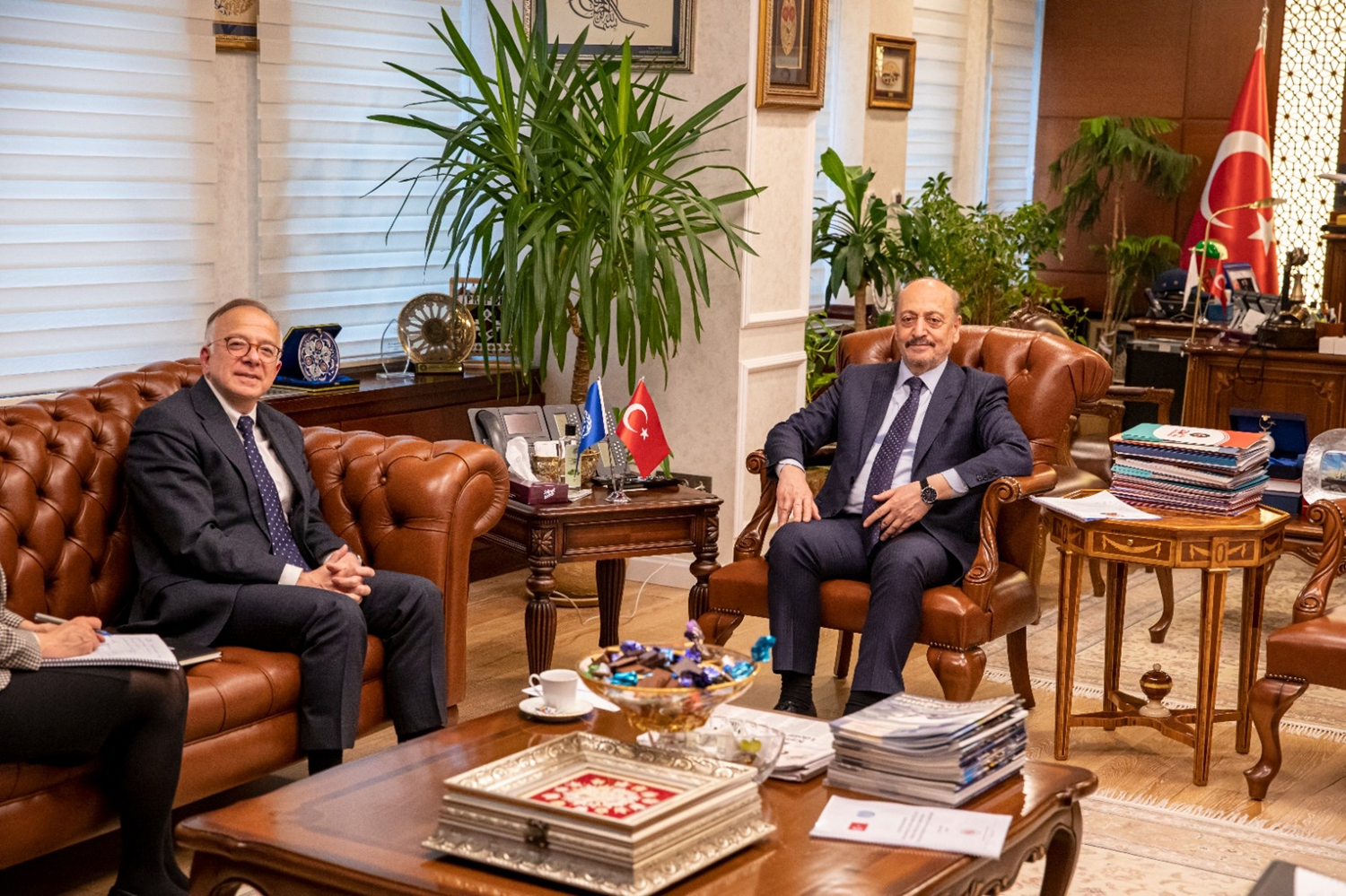 Bakan Vedat Bilgin, Giovanni Di Cola'y� kabul etti