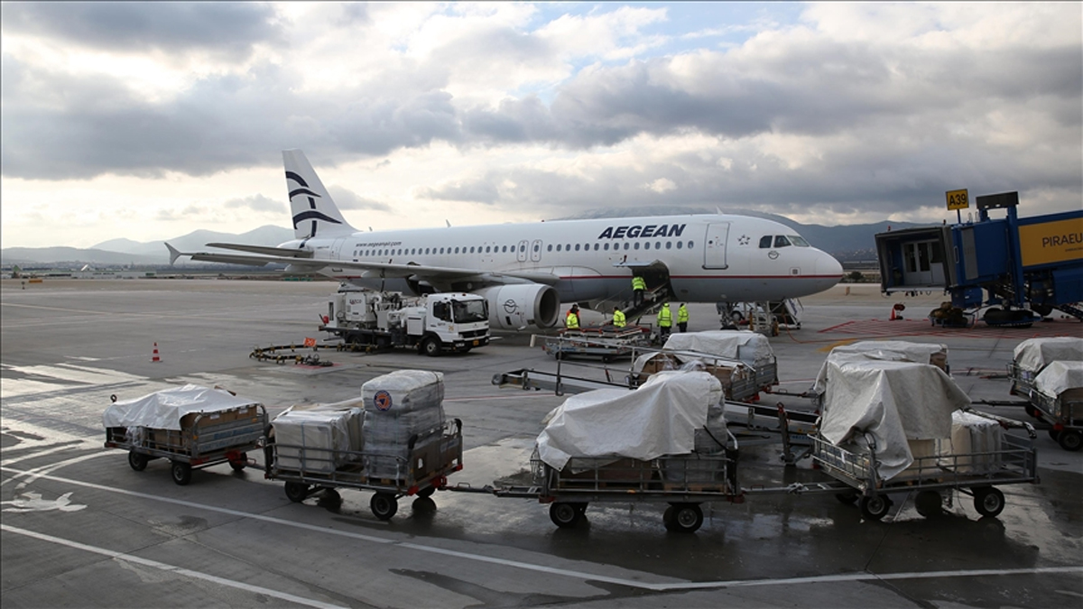 Papastergiu: T�rkiye'ye deprem yard�m� Yunan halk�n�n inisiyatifiyle ba�lad�