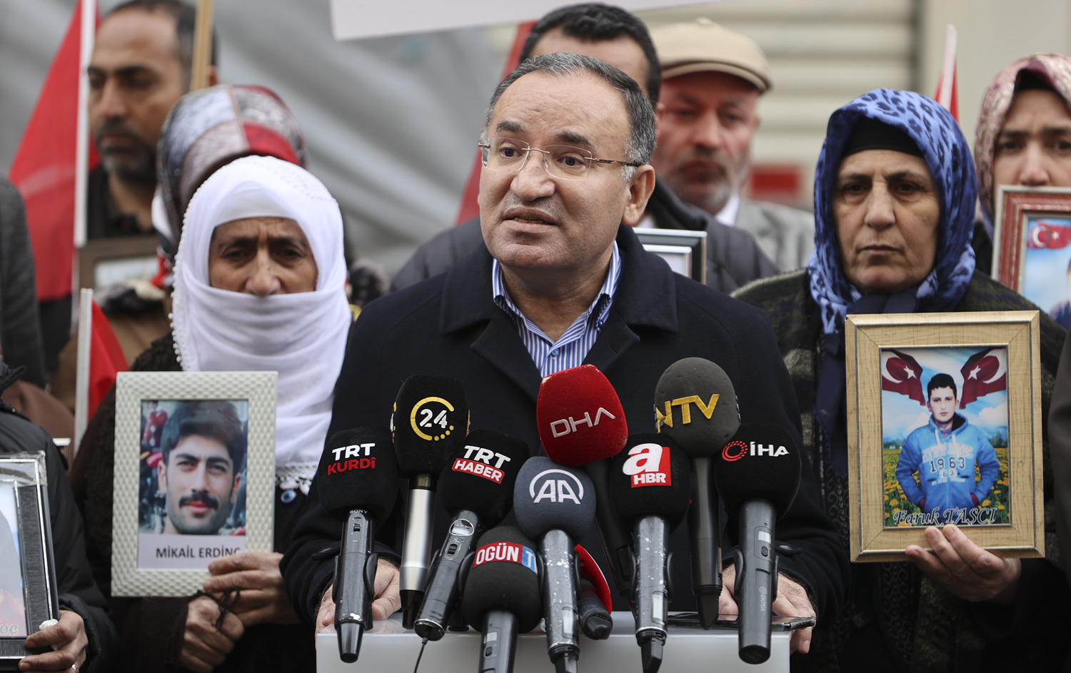 Bakan Bozda�: Yavrular�n�z� Millet �ttifak� Cumhurba�kan� Aday�ndan da isteyin