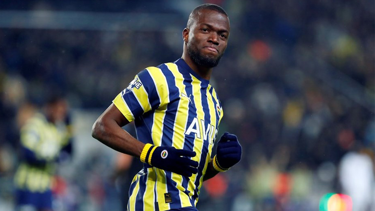 Enner Valencia, derbide sahada olacak