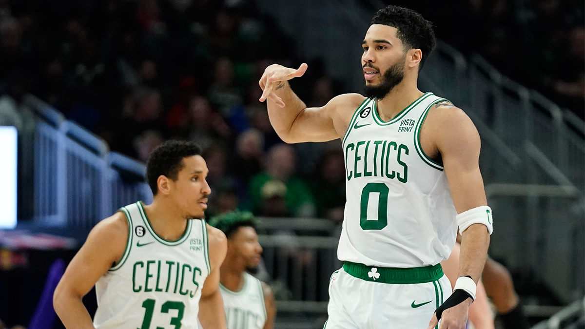 Jayson Tatum'�n 40 say� att��� ma�ta Boston Celtics, Milwaukee Bucks'� 140-99 yendi