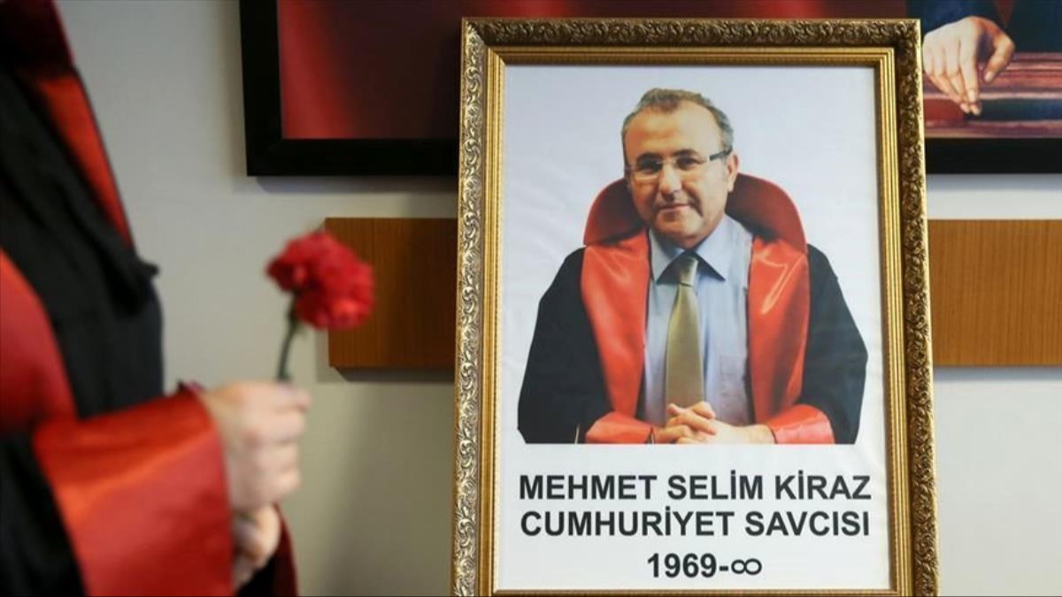 Savc Mehmet Selim Kiraz'n ehadetinin zerinden 8 yl geti