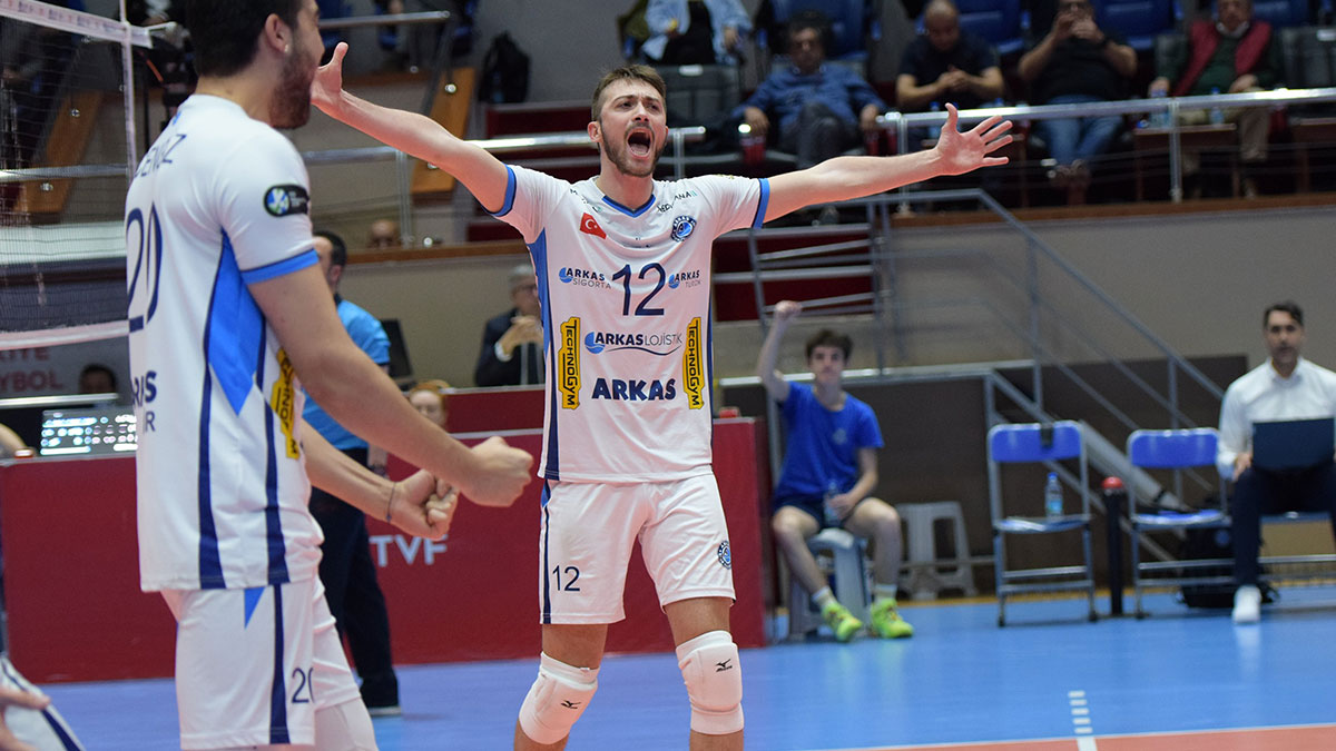 Arkas Spor, T�R�AD'� 3-1 yendi