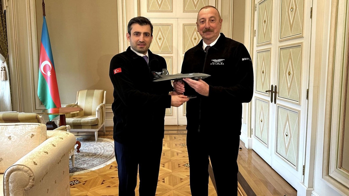 lham Aliyev, Baykar Ynetim Kurulu Bakan Seluk Bayraktar' kabul etti
