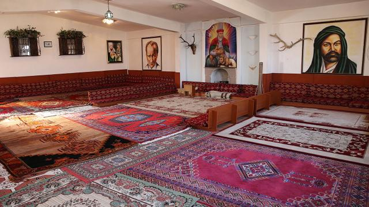 Depremlerde y�k�lan cemevleri yeniden in�a edilecek