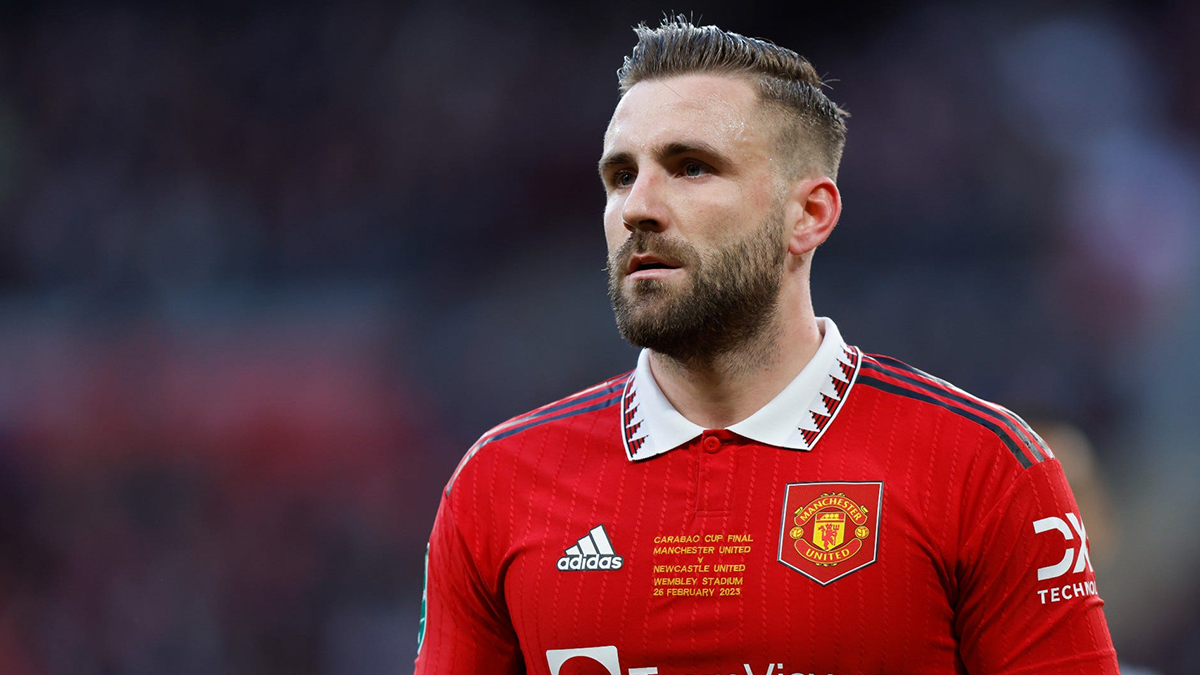 Manchester United, Luke Shaw'un s�zle�mesini 4 y�l daha uzatt�