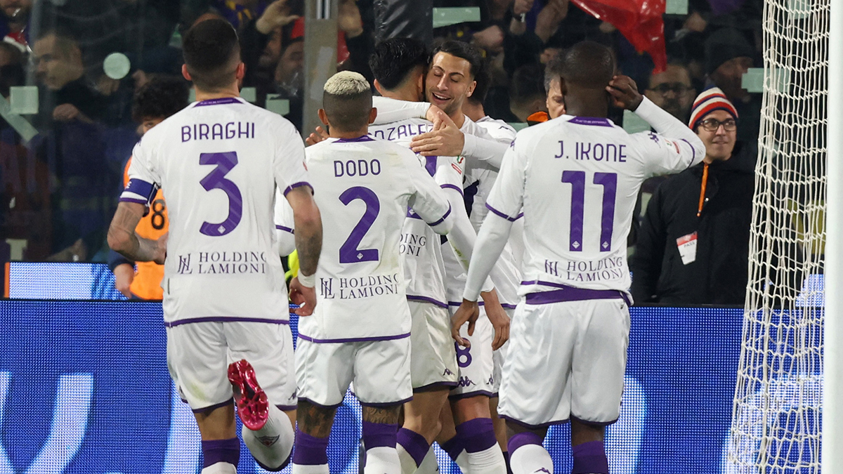 �talya Kupas� yar� final ilk ma��nda Fiorentina, Cremonese'yi 2-0 ma�lup etti