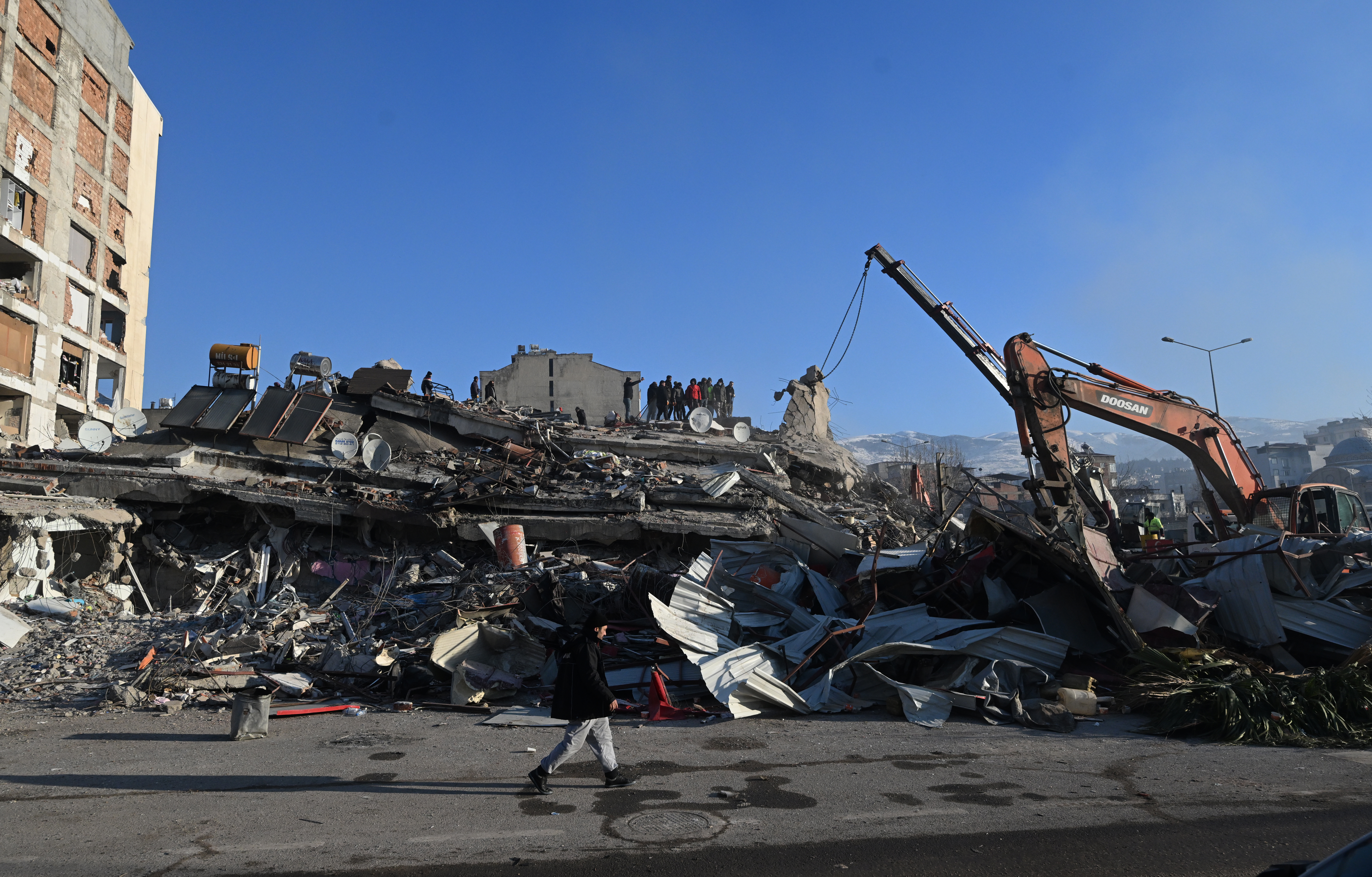 Depremlerin vurdu�u Hatay'da en a��r y�k�m Antakya'da