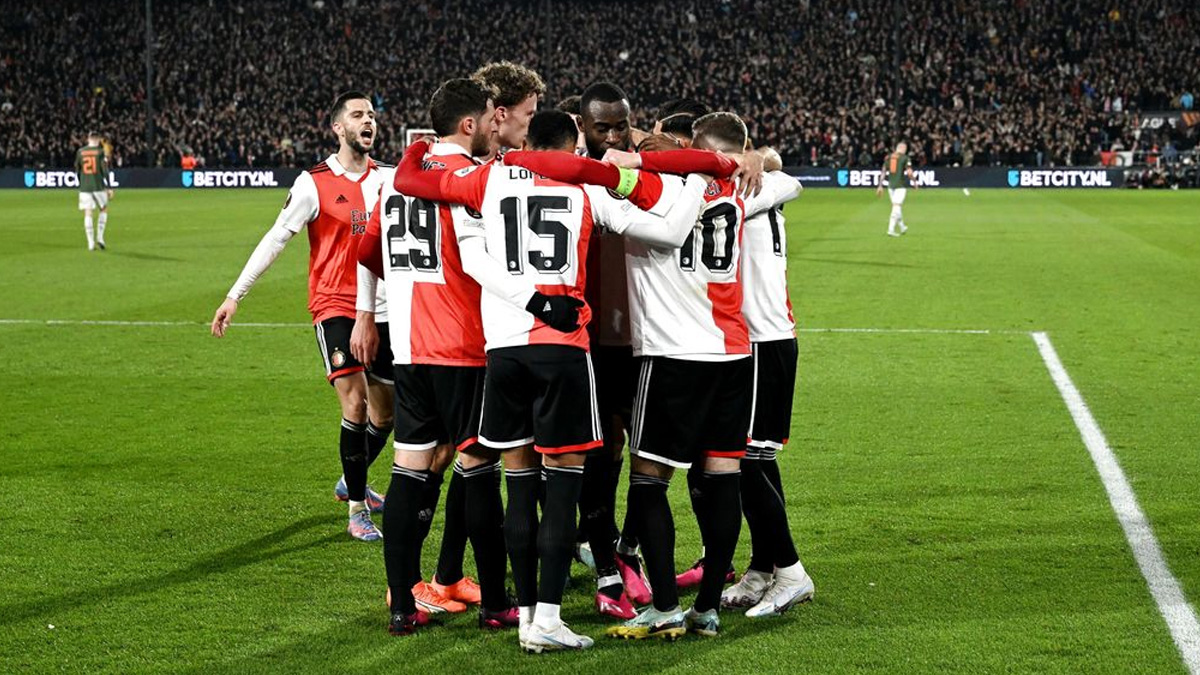 Feyenoord evinde rahat kazand�