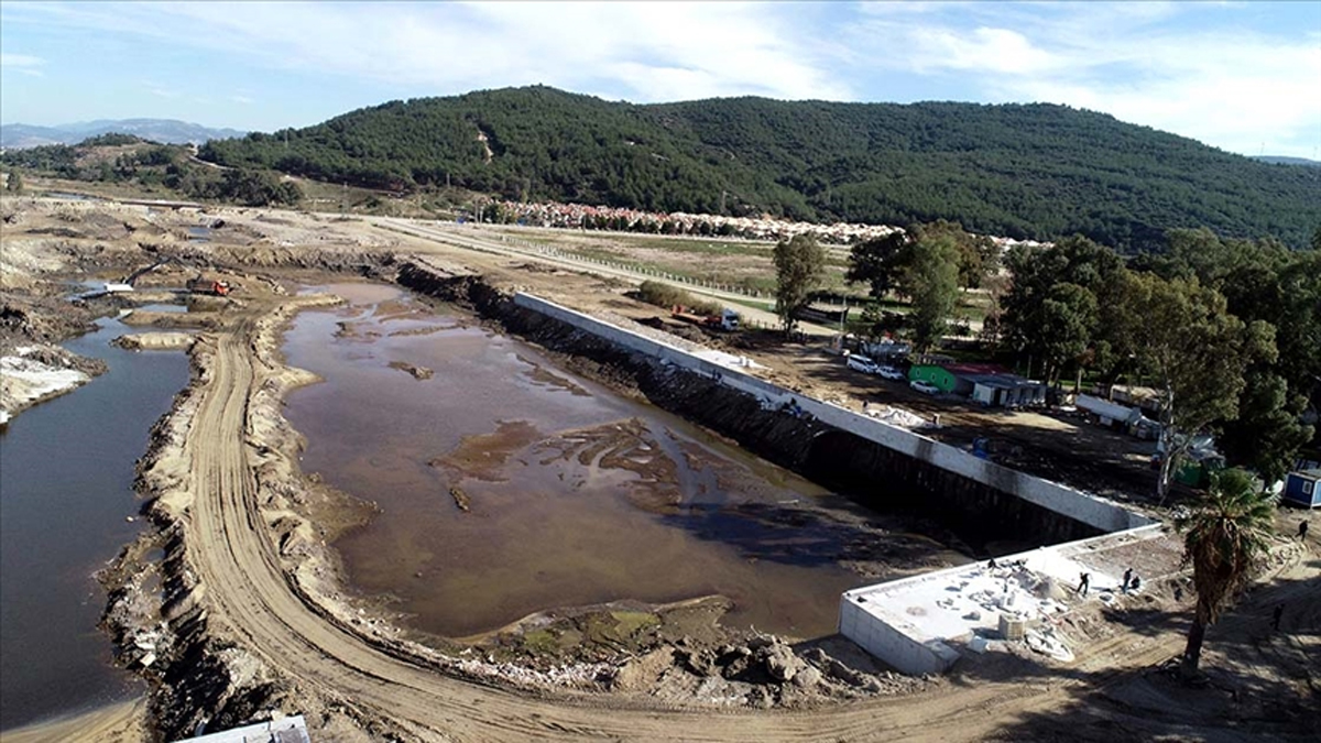 Binali Y�ld�r�m'�n projeleri aras�ndayd�! Y�zde 99'u tamamland�