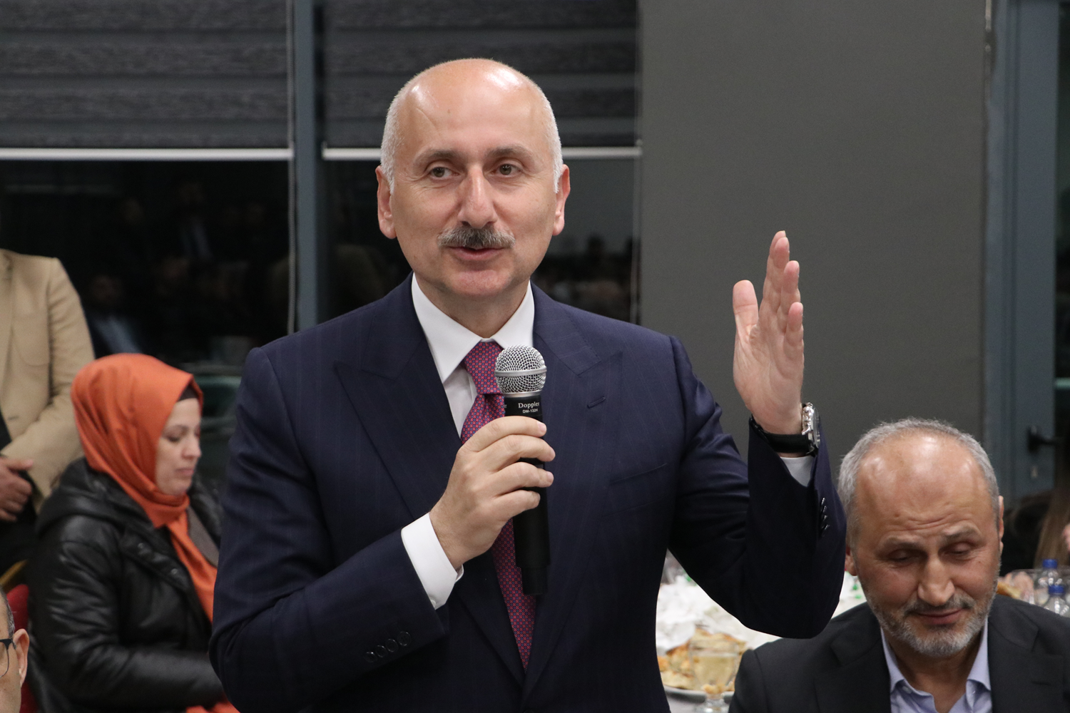 Bakan Karaismailo�lu: 7 birbirine benzemez �lkemizi bir kaosa s�r�klemeye talip oldular